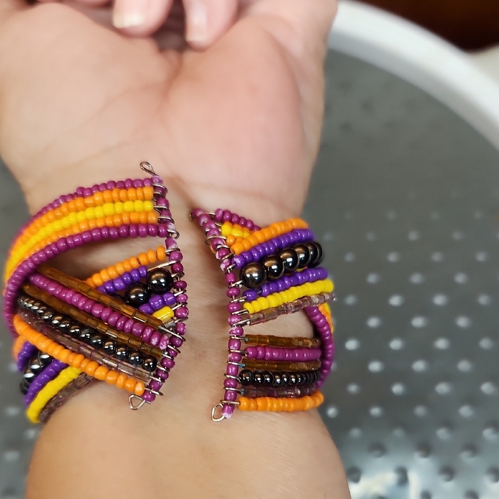 Colorful Beaded Bracelet Set - Picture 6 of 6